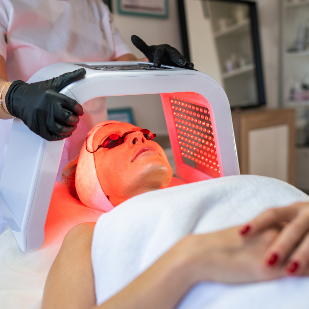RED LIGHT THERAPY MASK